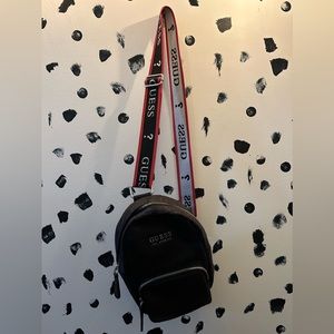 Guess crossbody bag